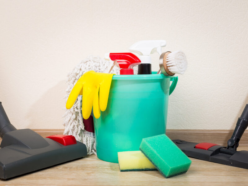 A,Set,Of,Sponges,And,Cleaning,Products,For,Cleaning,,As